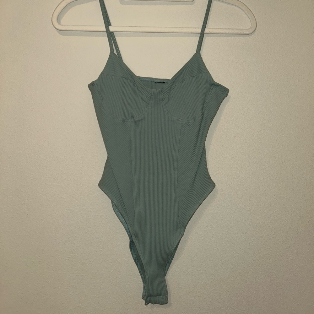Light green bodysuit